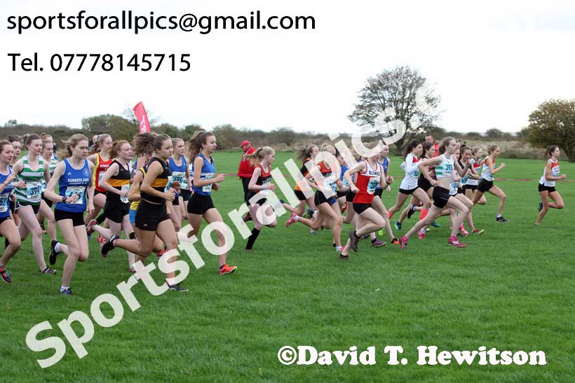 Womens under-17s and under-20s, Sherman Cup and Davison Shield, Temple Park, South Shields. Photo:  David T. Hewitson/Sports for All Pics